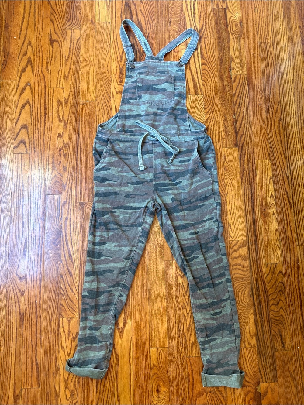 Women’s Camo Over All Outfit